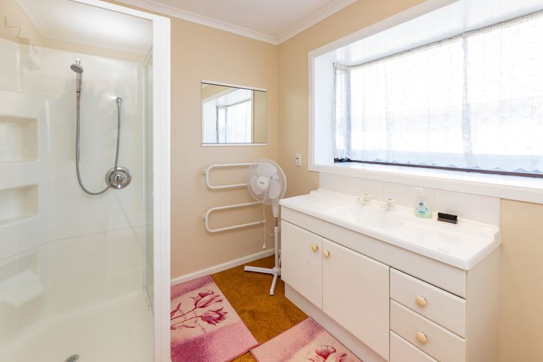 Photo of property in 24 Midhurst Street, Bishopdale, Christchurch, 8053