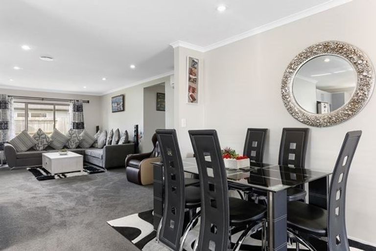 Photo of property in 4 Kaki Lane, Takanini, 2112