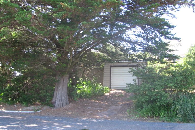 Photo of property in 2 Kiwi Street, Oneroa, Waiheke Island, 1081
