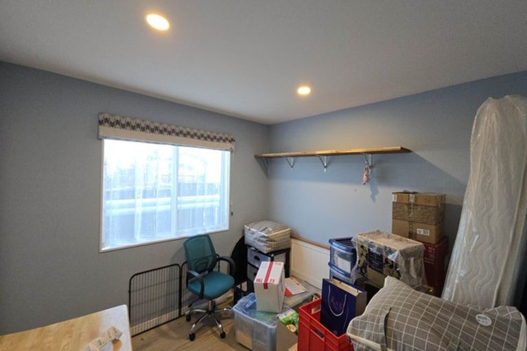 Photo of property in 37a La Trobe Street, Pakuranga Heights, Auckland, 2010