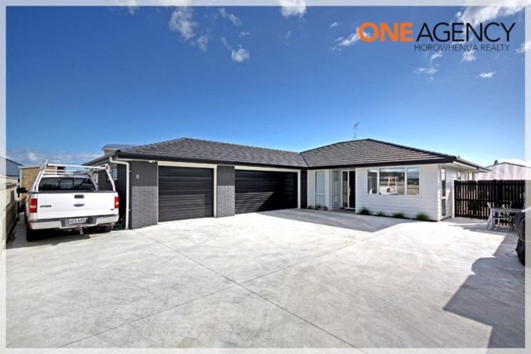 Photo of property in 9 Story Street, Foxton Beach, Foxton, 4815