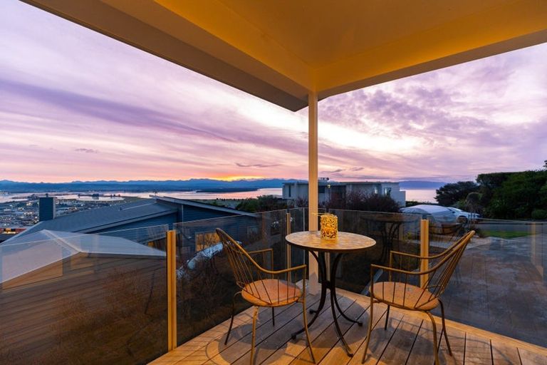 Photo of property in 6 Heemskerck Place, Britannia Heights, Nelson, 7010