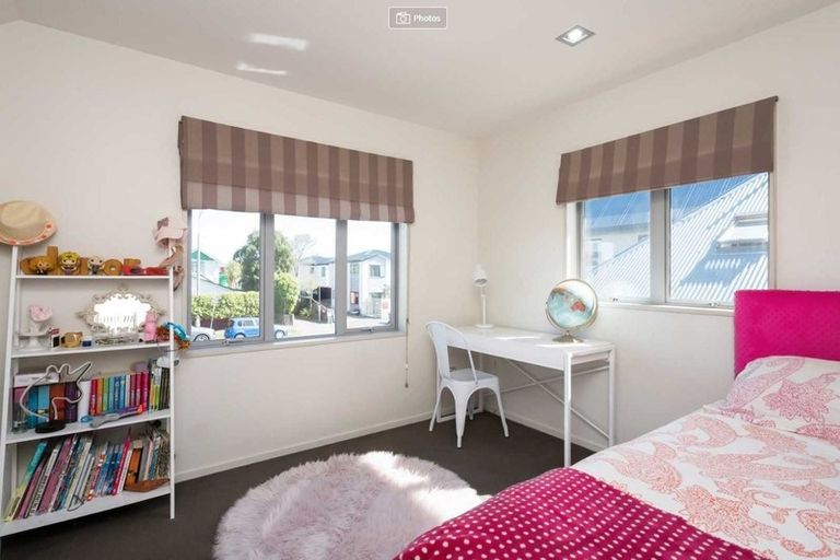 Photo of property in 90c Mandeville Street, Riccarton, Christchurch, 8011