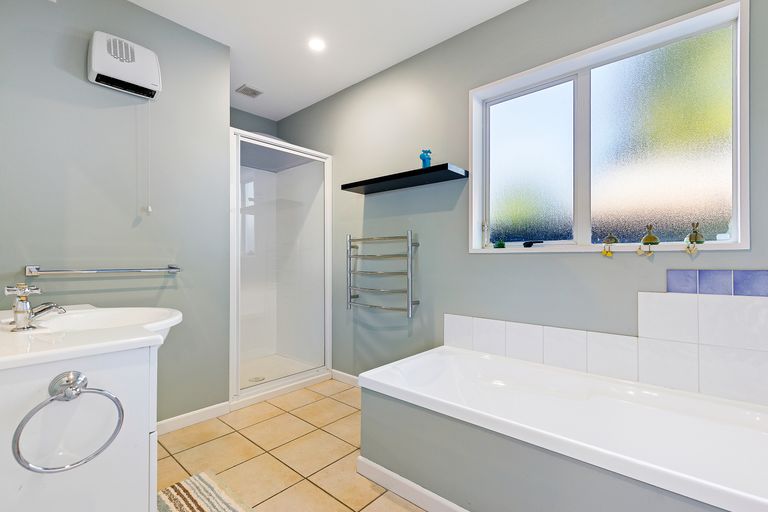 Photo of property in 51a Balrudry Street, Avonhead, Christchurch, 8042