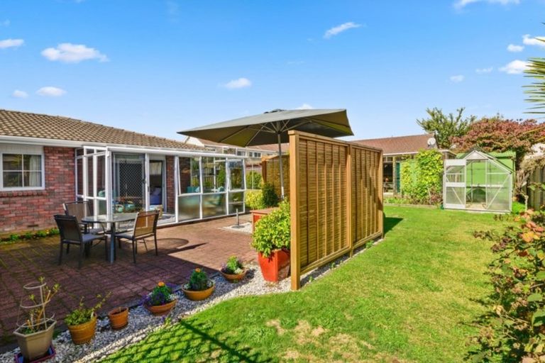 Photo of property in 24 Tawavale Street, Pukehangi, Rotorua, 3015