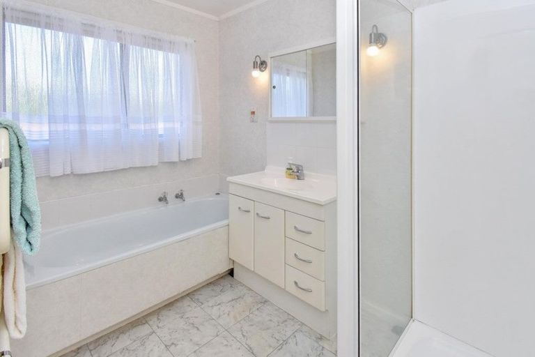 Photo of property in 1/19a Landscape Road, Papatoetoe, Auckland, 2025