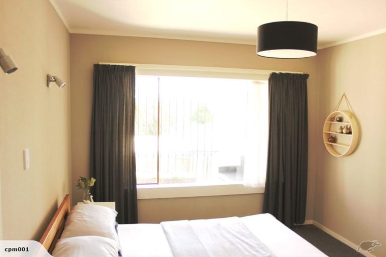 Photo of property in 4/8 Wood Street, Papakura, 2110