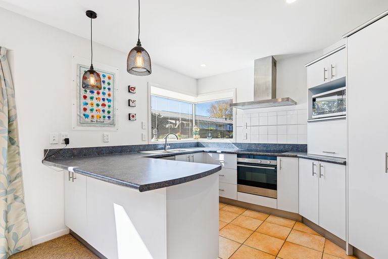 Photo of property in 51a Balrudry Street, Avonhead, Christchurch, 8042