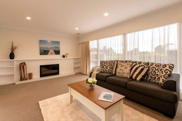 Photo of property in 11 Mansfield Road, Owhata, Rotorua, 3010