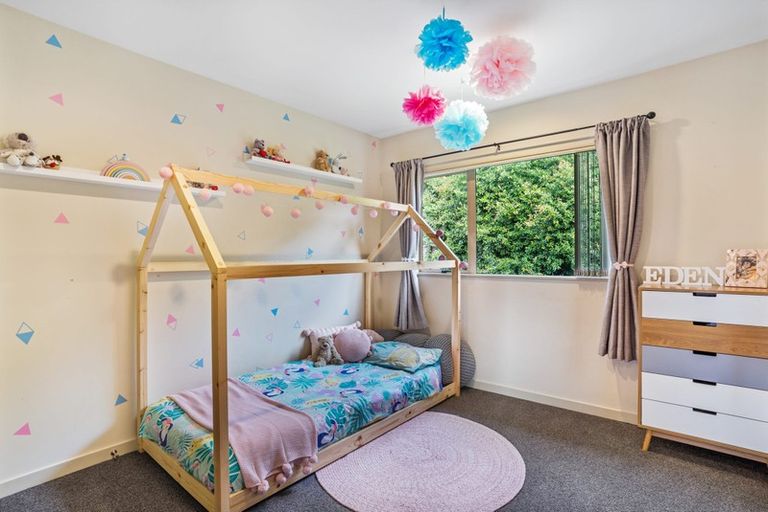 Photo of property in 20 Aberley Road, Schnapper Rock, Auckland, 0632