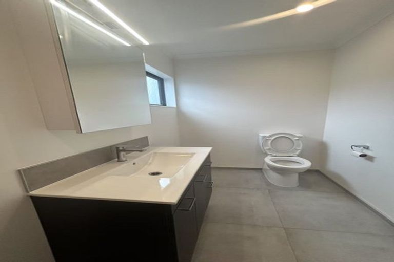 Photo of property in 15 Sealord Place, Manurewa, Auckland, 2102