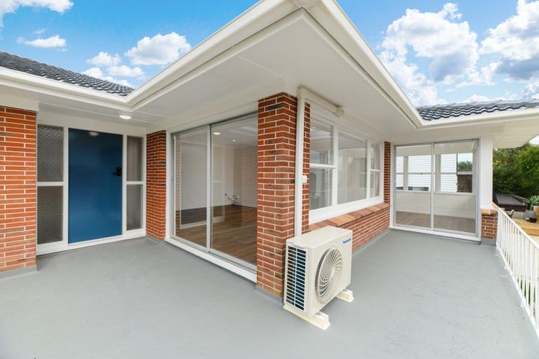 Photo of property in 8 Jeff Place, Howick, Auckland, 2014
