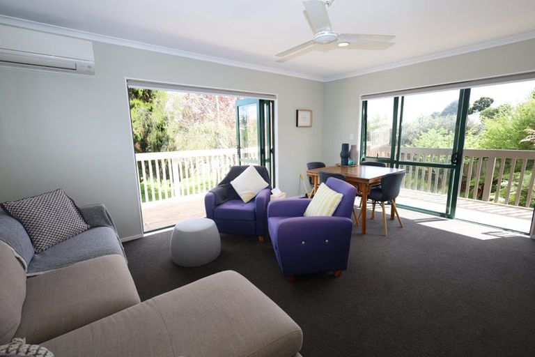 Photo of property in 4b Langstone Street, Welcome Bay, Tauranga, 3112