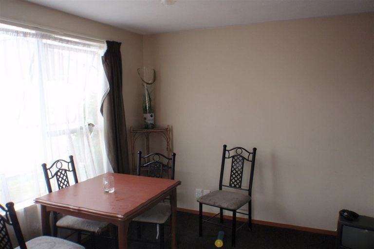 Photo of property in 2/24 Mchaffies Place, Wainoni, Christchurch, 8061