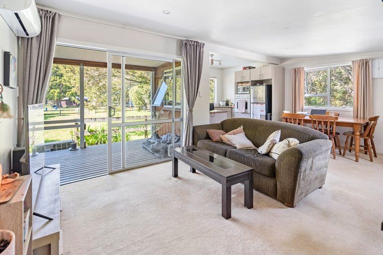 Photo of property in 1020 Ngunguru Road, Kiripaka, Whangarei, 0173