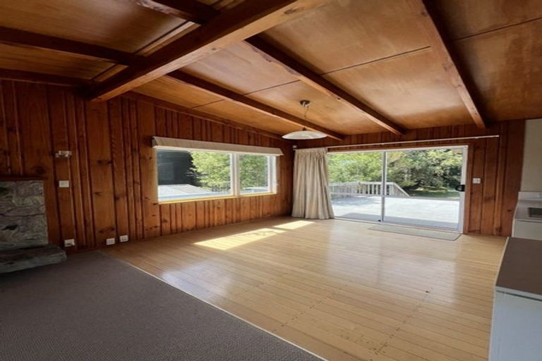 Photo of property in 58 Rainbow Drive, Rainbow Point, Taupo, 3330