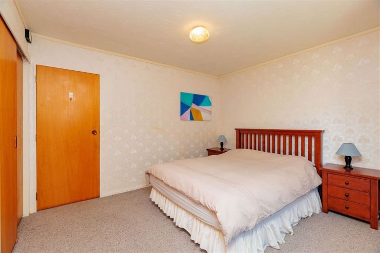 Photo of property in 37b Parkvale Road, Karori, Wellington, 6012