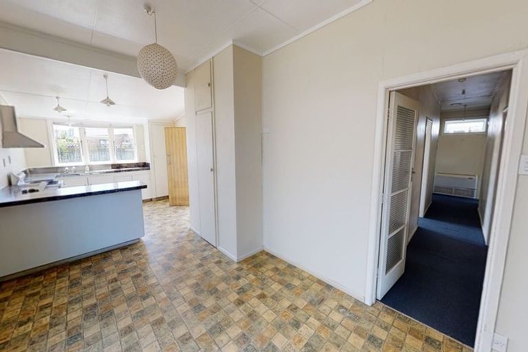 Photo of property in 20 Kawatiri Avenue, Gonville, Whanganui, 4501