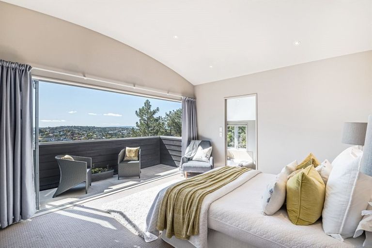 Photo of property in 195b Browns Bay Road, Browns Bay, Auckland, 0630