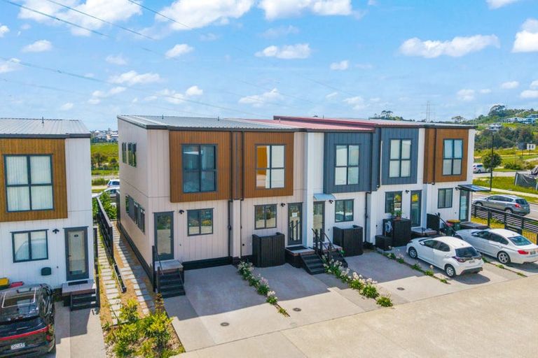 Photo of property in 24 Bugle Road, Totara Park, Auckland, 2019