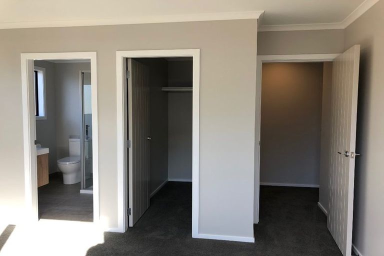 Photo of property in 1 Pohe Street, Waikanae, 5036