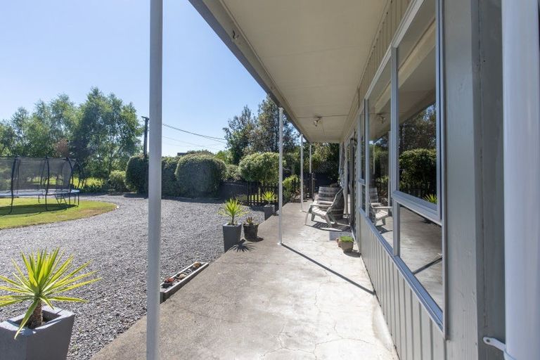 Photo of property in 69 Abbotsford Road, Waipawa, 4210