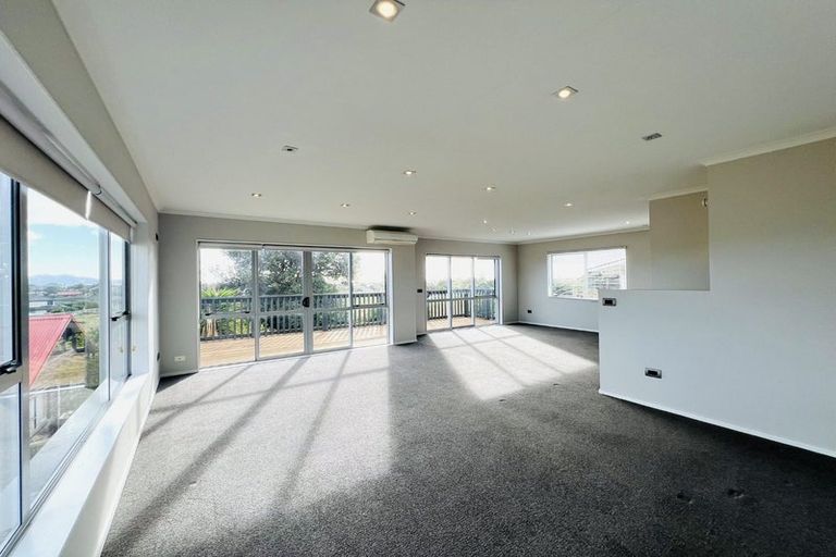 Photo of property in 69 Queens Road, Waikanae Beach, Waikanae, 5036