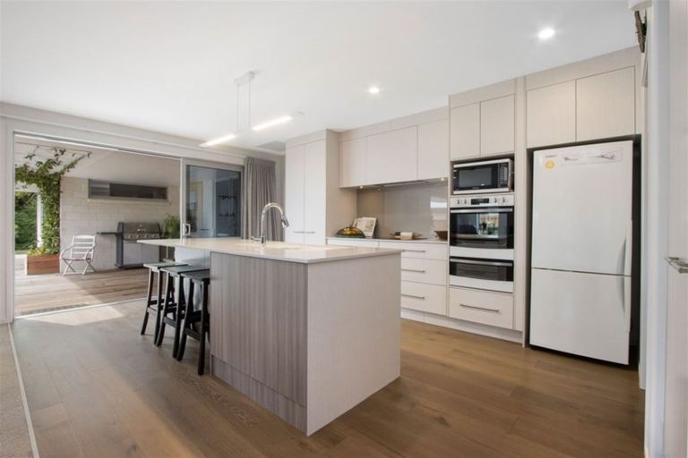 Photo of property in 14 Nolan Place, Katikati, 3129