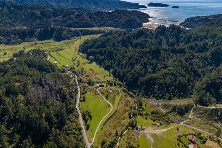 Photo of property in 538 Riwaka-sandy Bay Road, Kaiteriteri, Motueka, 7197