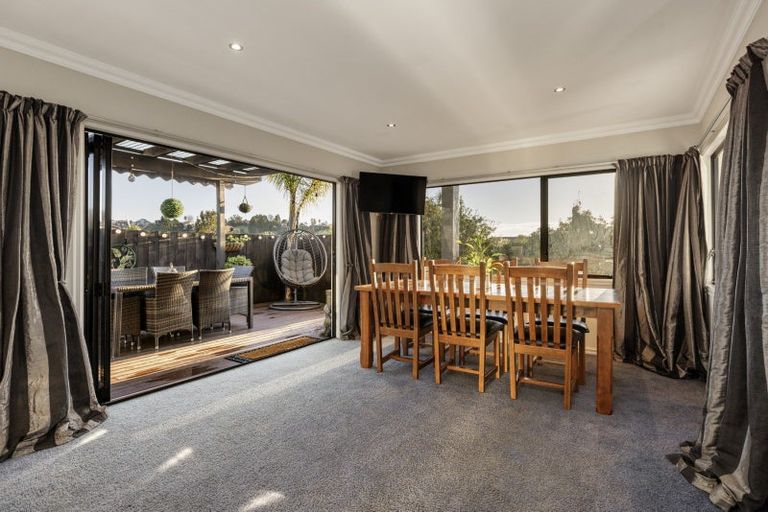 Photo of property in 22 Talbot Place, Welcome Bay, Tauranga, 3112