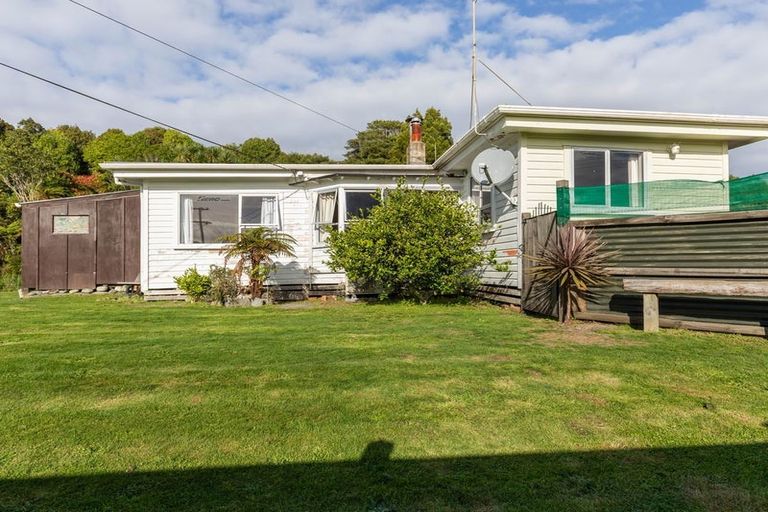 Photo of property in 8a Camerons Road, Camerons, Greymouth, 7805