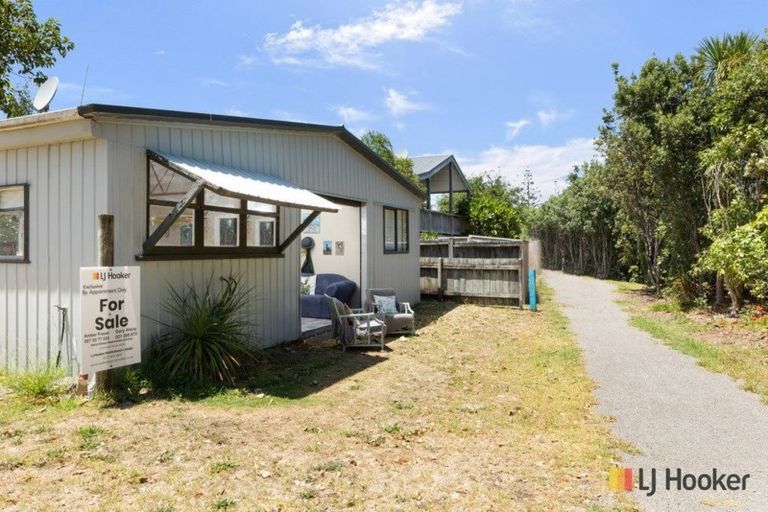 Photo of property in 256b Seaforth Road, Waihi Beach, 3611