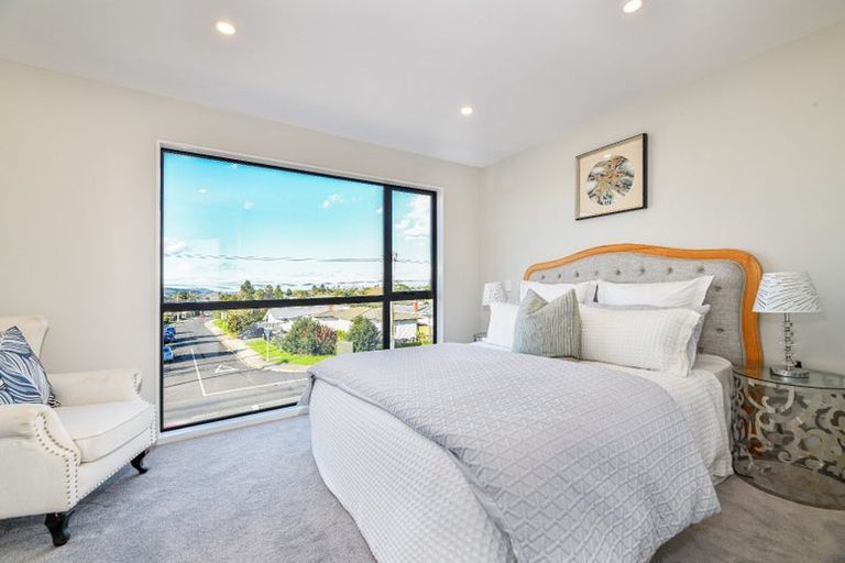 Photo of property in 3/644 Te Atatu Road, Te Atatu Peninsula, Auckland, 0610