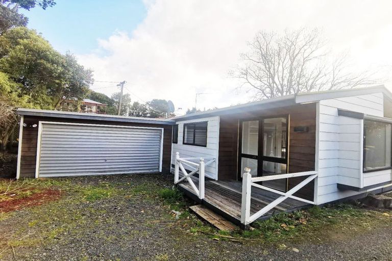 Photo of property in 1/234 Wairau Road, Wairau Valley, Auckland, 0627