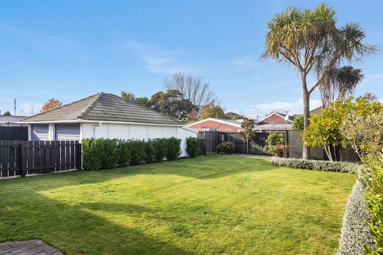 Photo of property in 21 Springbank Street, Bryndwr, Christchurch, 8053