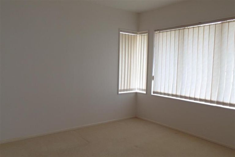 Photo of property in 40 Langana Avenue, Browns Bay, Auckland, 0630