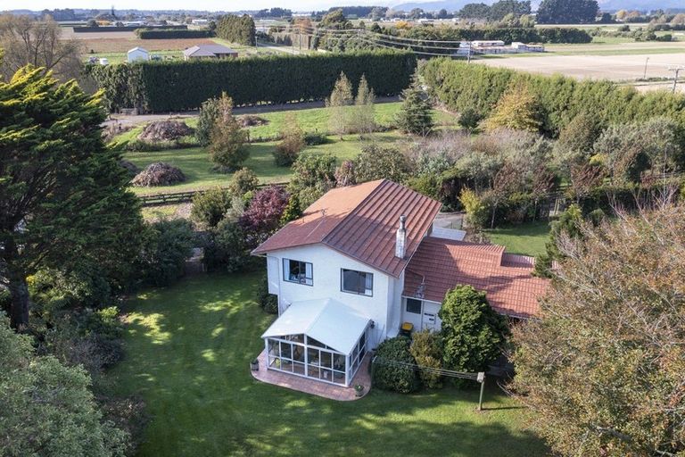 Photo of property in 210 Bruce Road, Levin, 5510