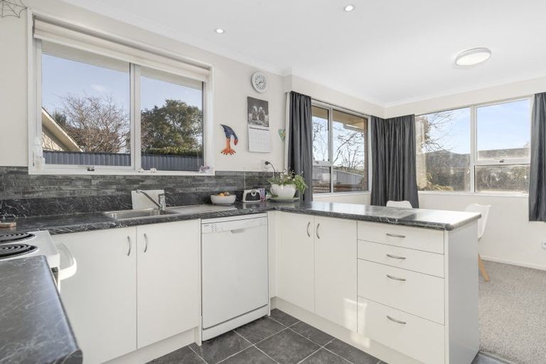 Photo of property in 8a Rowan Place, Mosgiel, 9024