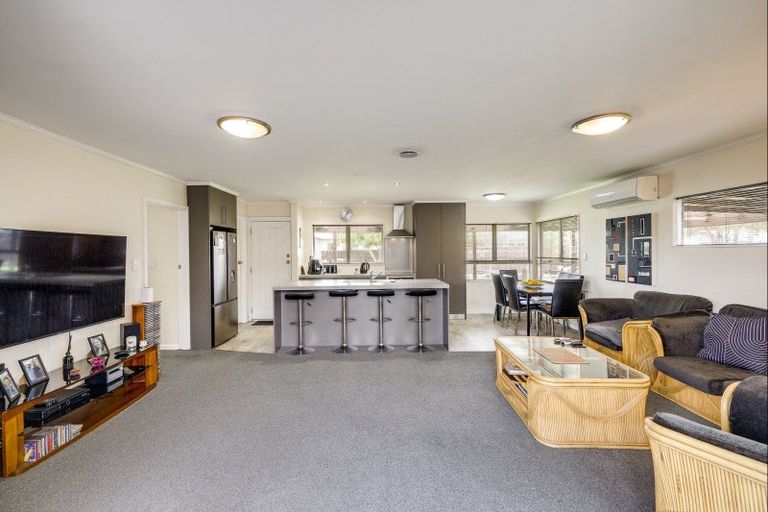 Photo of property in 20 Cortes Crescent, Flaxmere, Hastings, 4120