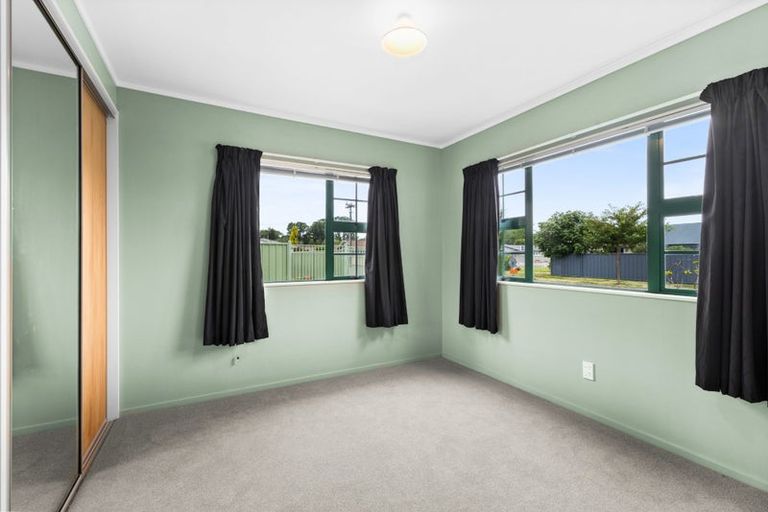 Photo of property in 199 Frimley Oaks, Frimley, Hastings, 4120