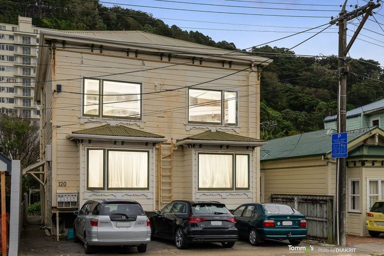 Photo of property in 120 Tinakori Road, Thorndon, Wellington, 6011