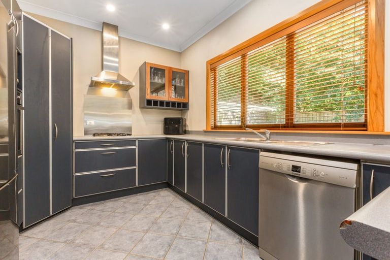 Photo of property in 10 Gloucester Street, Silverstream, Upper Hutt, 5019