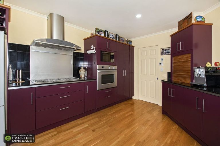 Photo of property in 7 Keystone Place, Te Kamo, Kamo, 0185