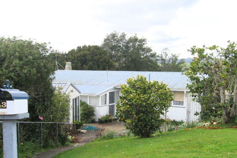 Photo of property in 33 Gorge Road, Maungaturoto, 0520
