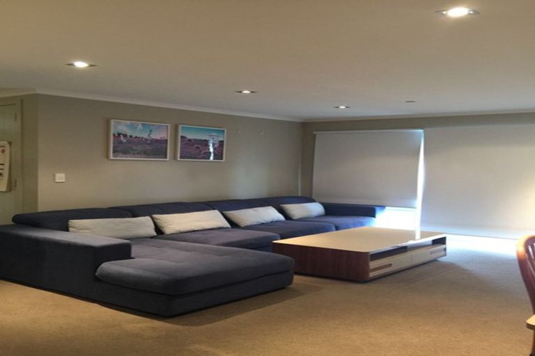 Photo of property in Bellagio Apartments, 9e/39 Taranaki Street, Te Aro, Wellington, 6011