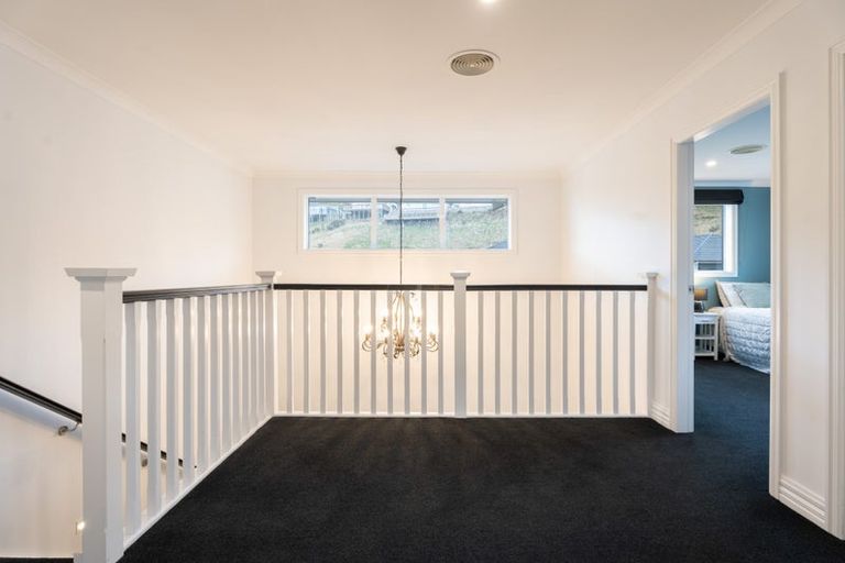 Photo of property in 100 Melksham Drive, Churton Park, Wellington, 6037