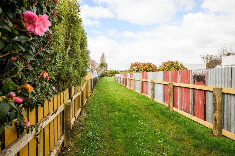 Photo of property in 9 Totara Street, Marton, 4710