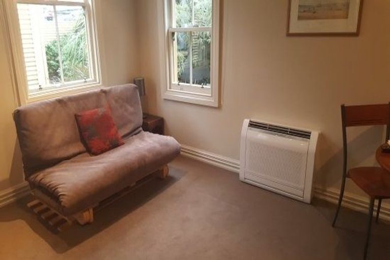 Photo of property in 7 Tonks Grove, Te Aro, Wellington, 6011