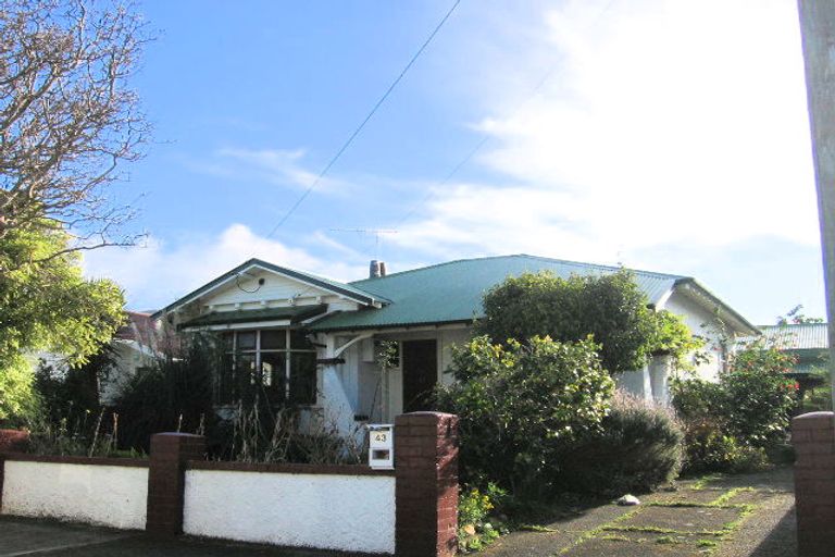 Photo of property in 43 Bristol Square, Hutt Central, Lower Hutt, 5010