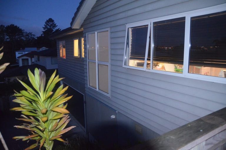 Photo of property in 34a Schnapper Rock Road, Schnapper Rock, Auckland, 0632
